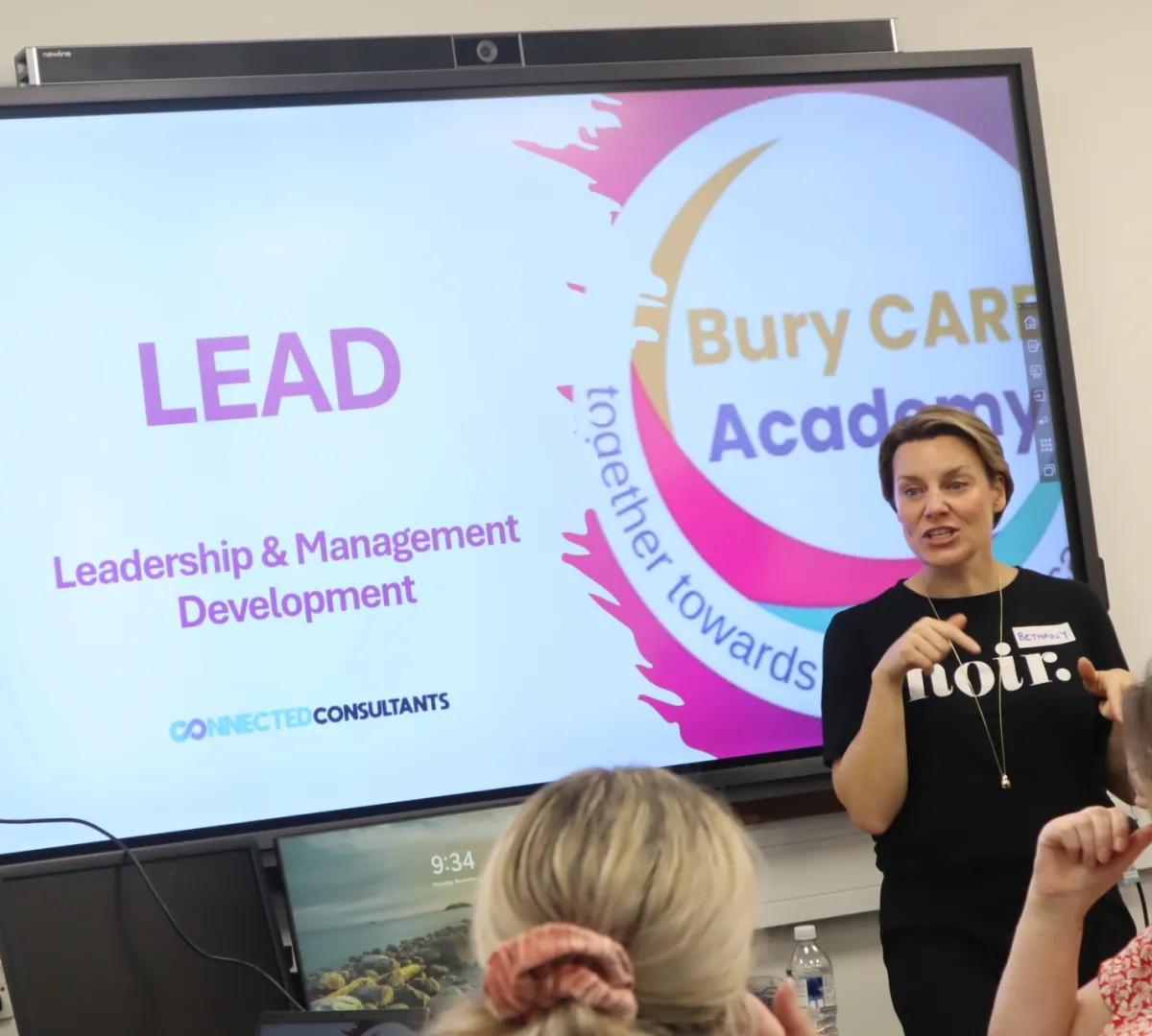 Bethany Darbyshire delivering the LEAD Leadership & Management Development Training Programme to attendees at Bardoc
